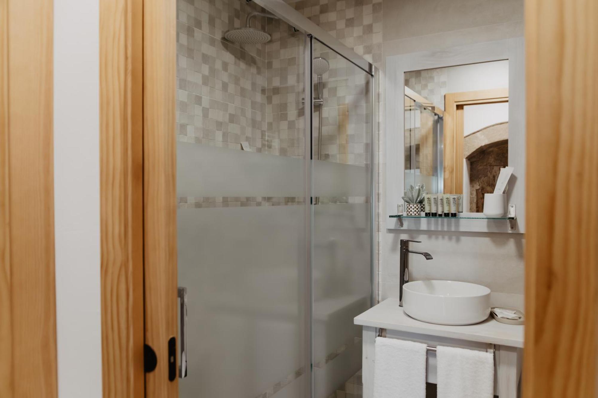 Portal De Santiago Apartment Caceres Bagian luar foto