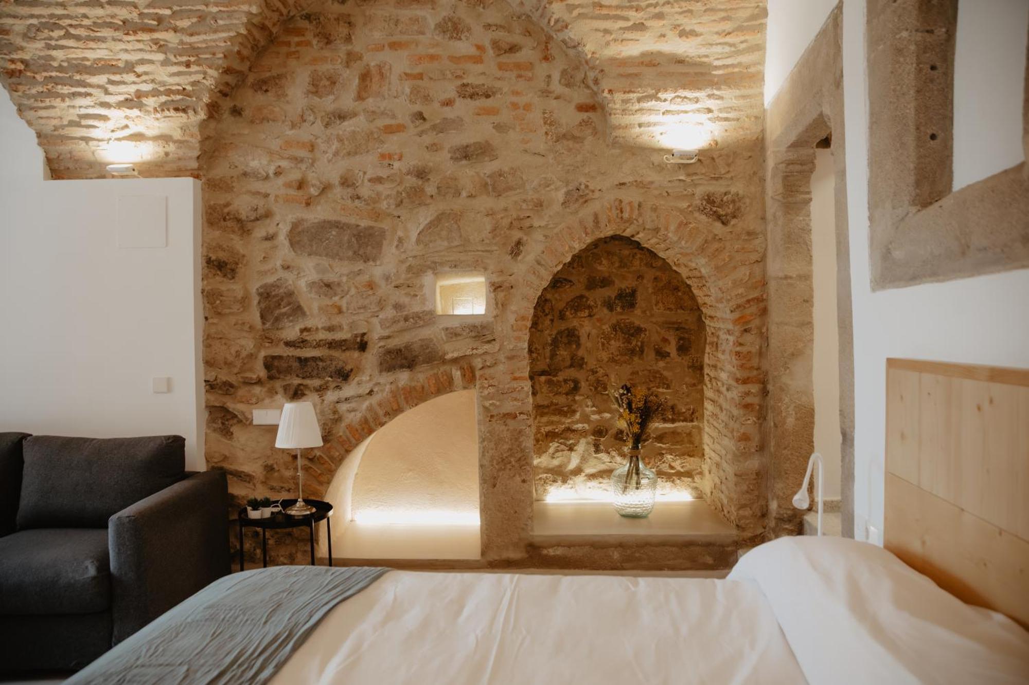 Portal De Santiago Apartment Caceres Bagian luar foto