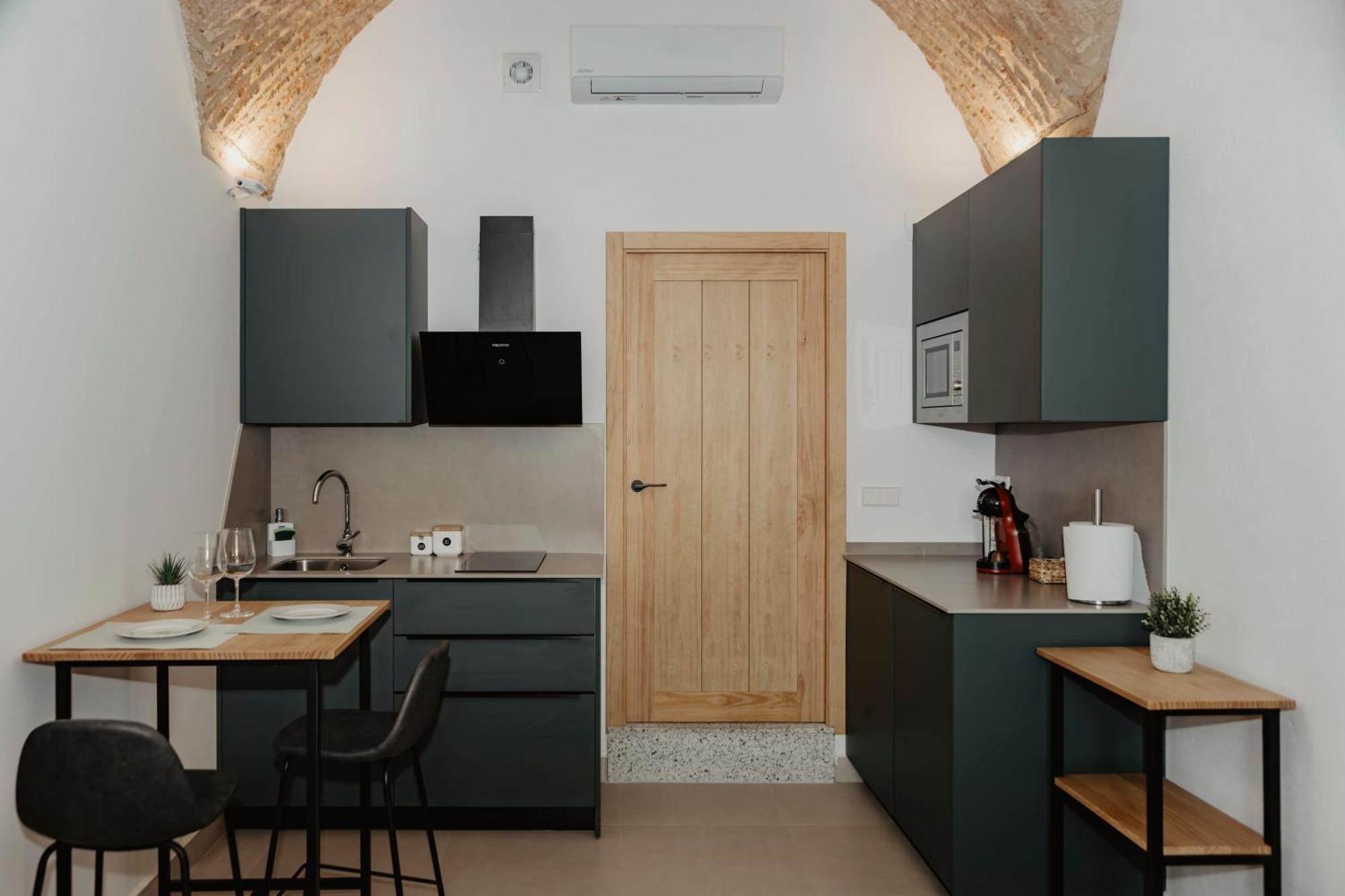 Portal De Santiago Apartment Caceres Bagian luar foto
