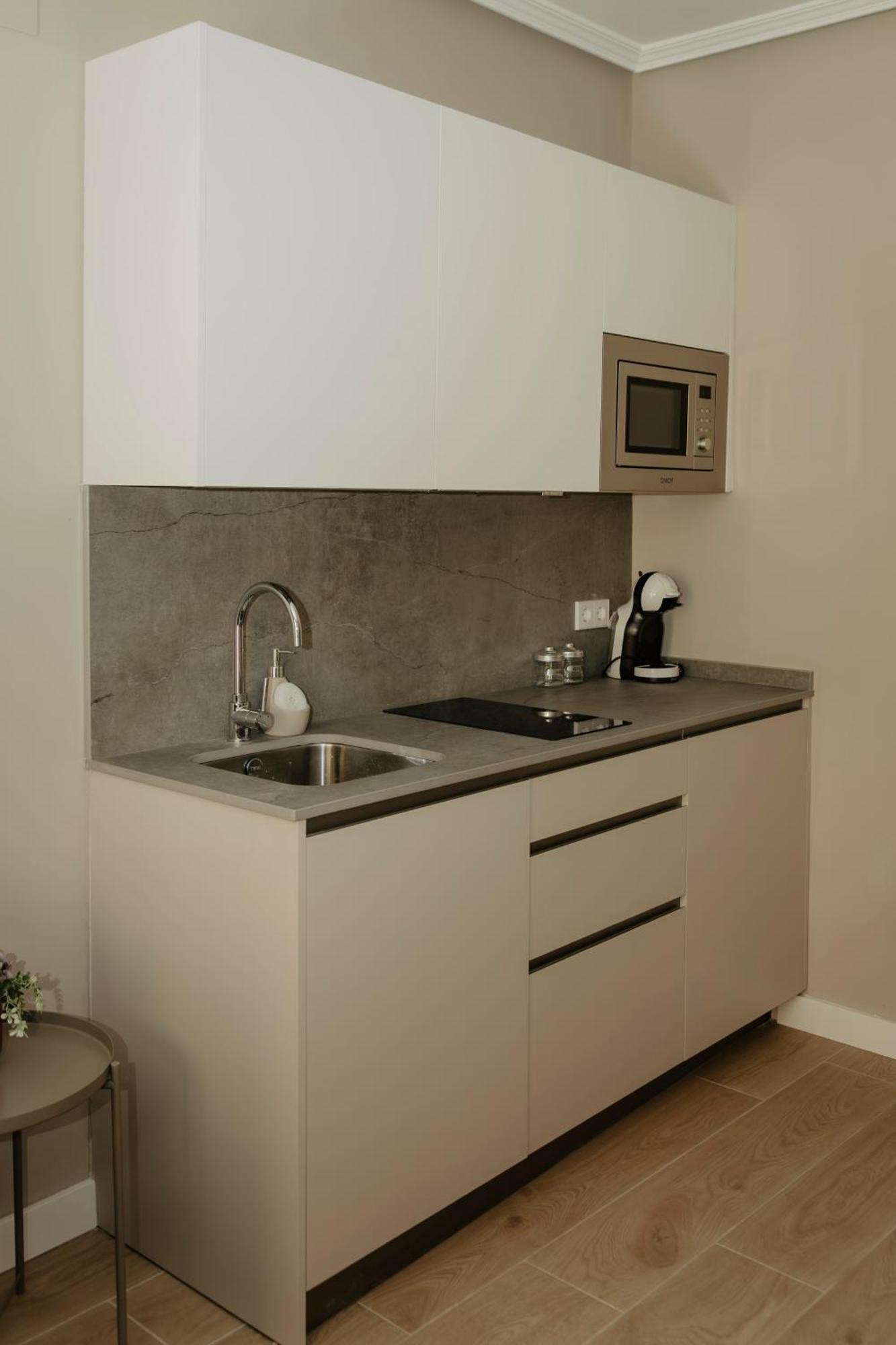 Portal De Santiago Apartment Caceres Bagian luar foto