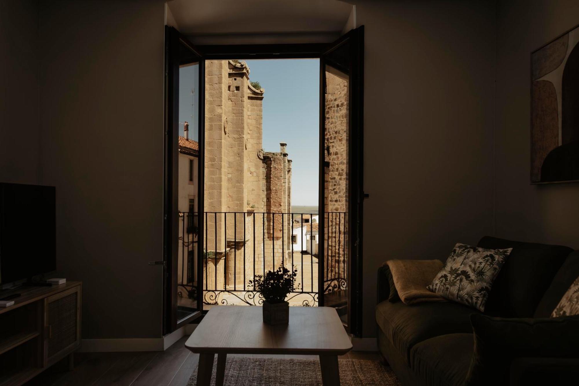 Portal De Santiago Apartment Caceres Bagian luar foto