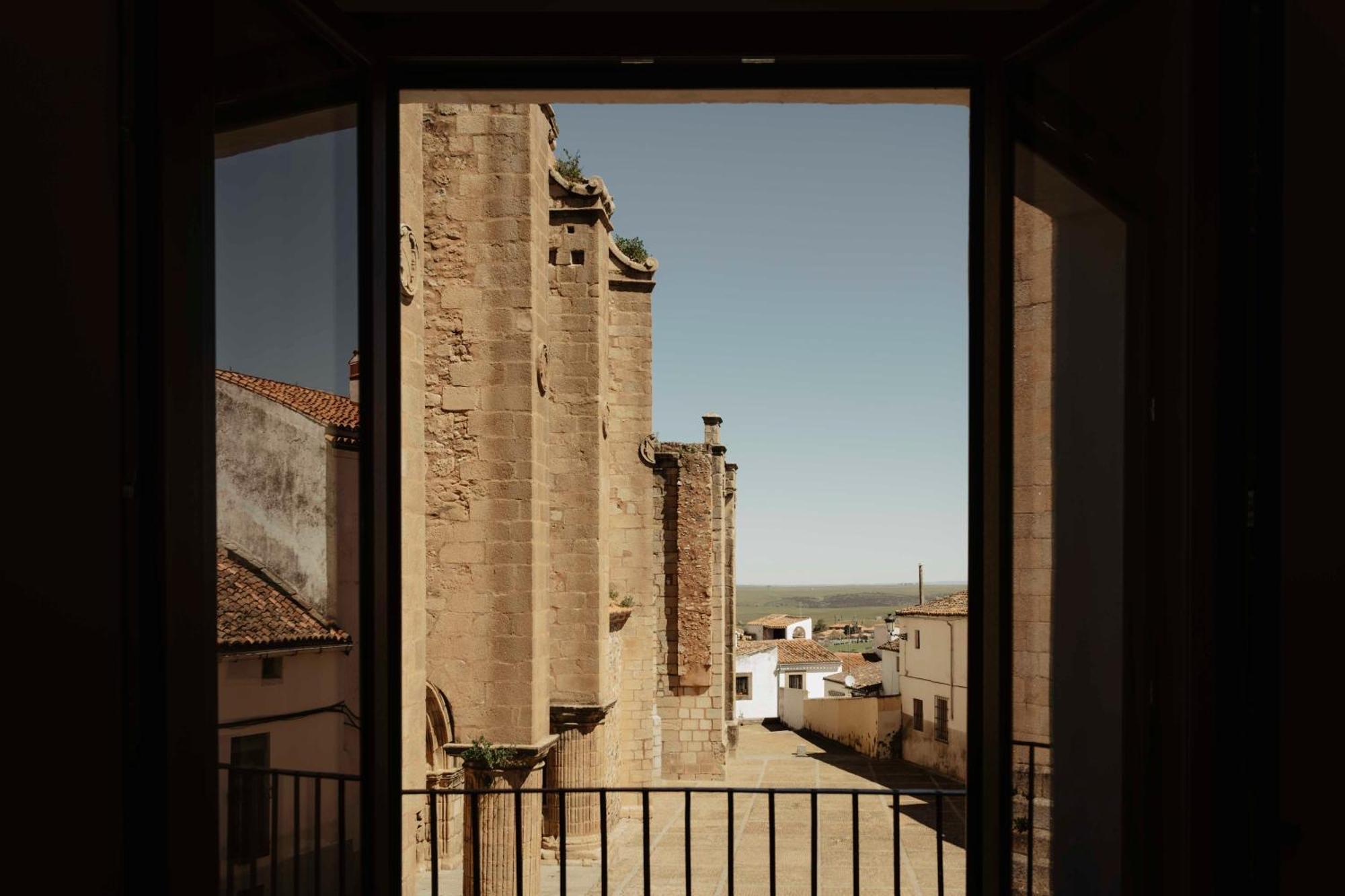 Portal De Santiago Apartment Caceres Bagian luar foto